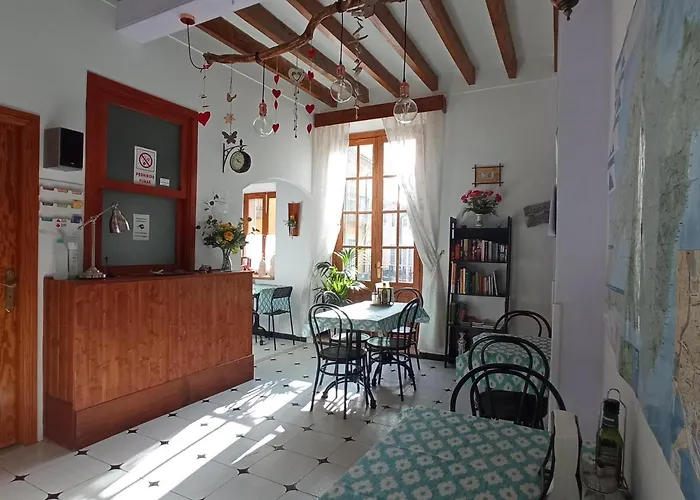 Hostal Ca\'N Tiu